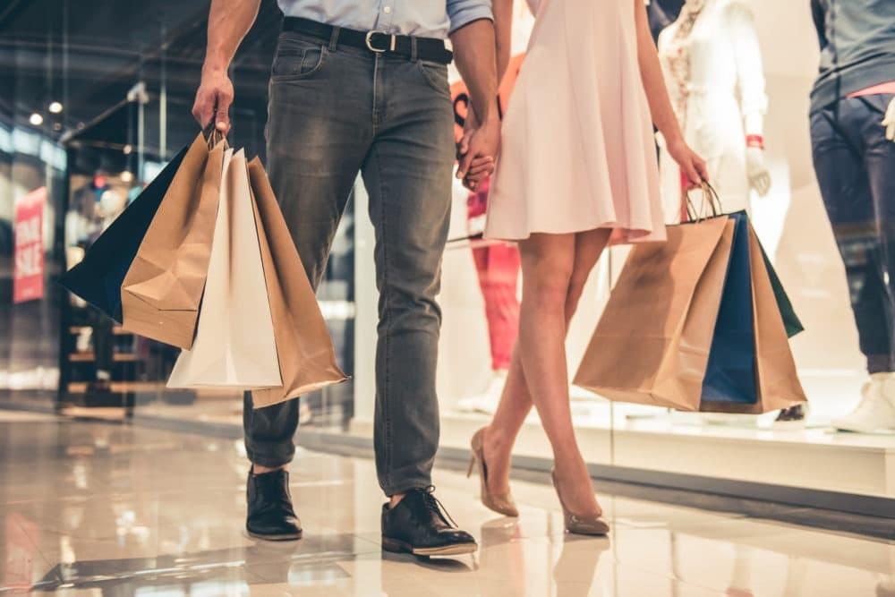 Major Fashion Brands Spend Millions on Their Fashion Marketing – Here’s A More Affordable Strategy